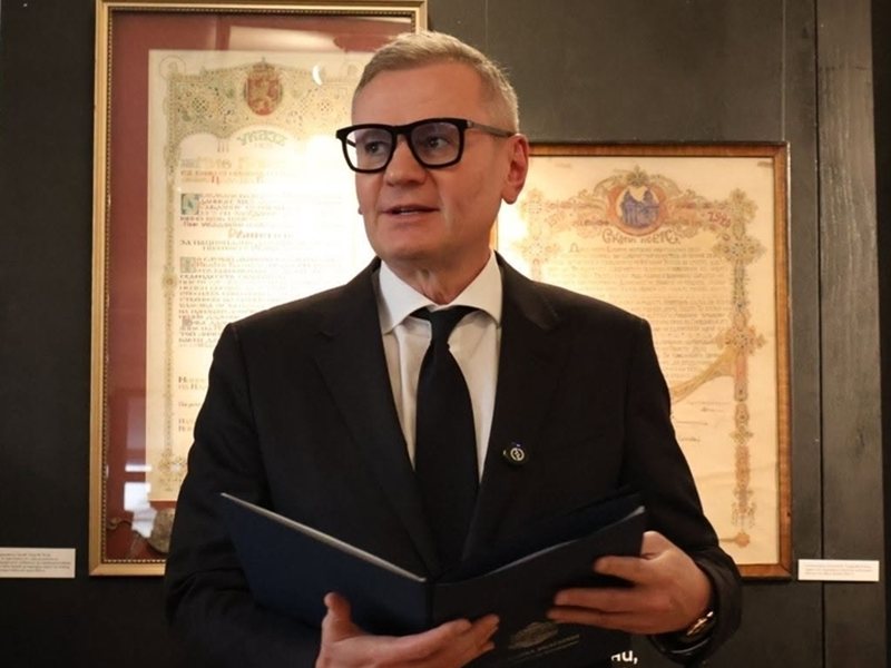 Един посланик и двама учени са предложени за награди заради връщането на цар Самуил